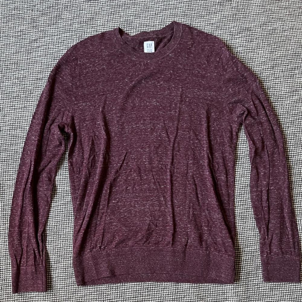 Mens Gap maroon sweater